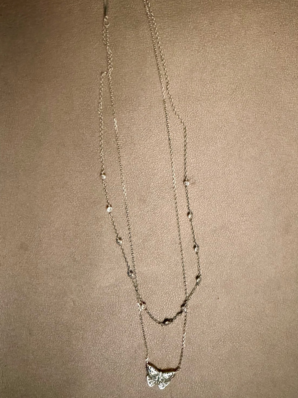 EUC Kendra Scott butterfly necklace